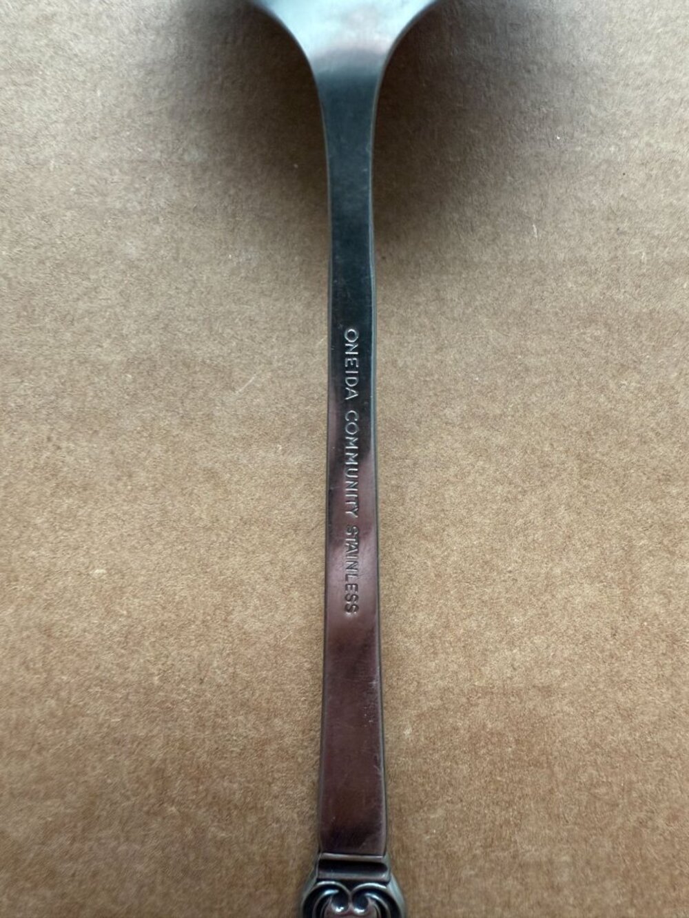 Oneida Community Vinland (Stainless) Pattern Solid Gravy Ladle 7-inch - Picture 2 of 6